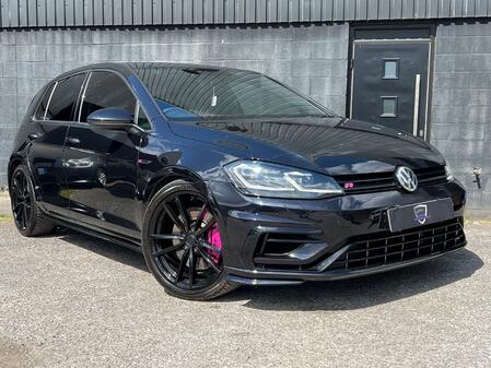 VOLKSWAGEN GOLF 2.0 TSI R